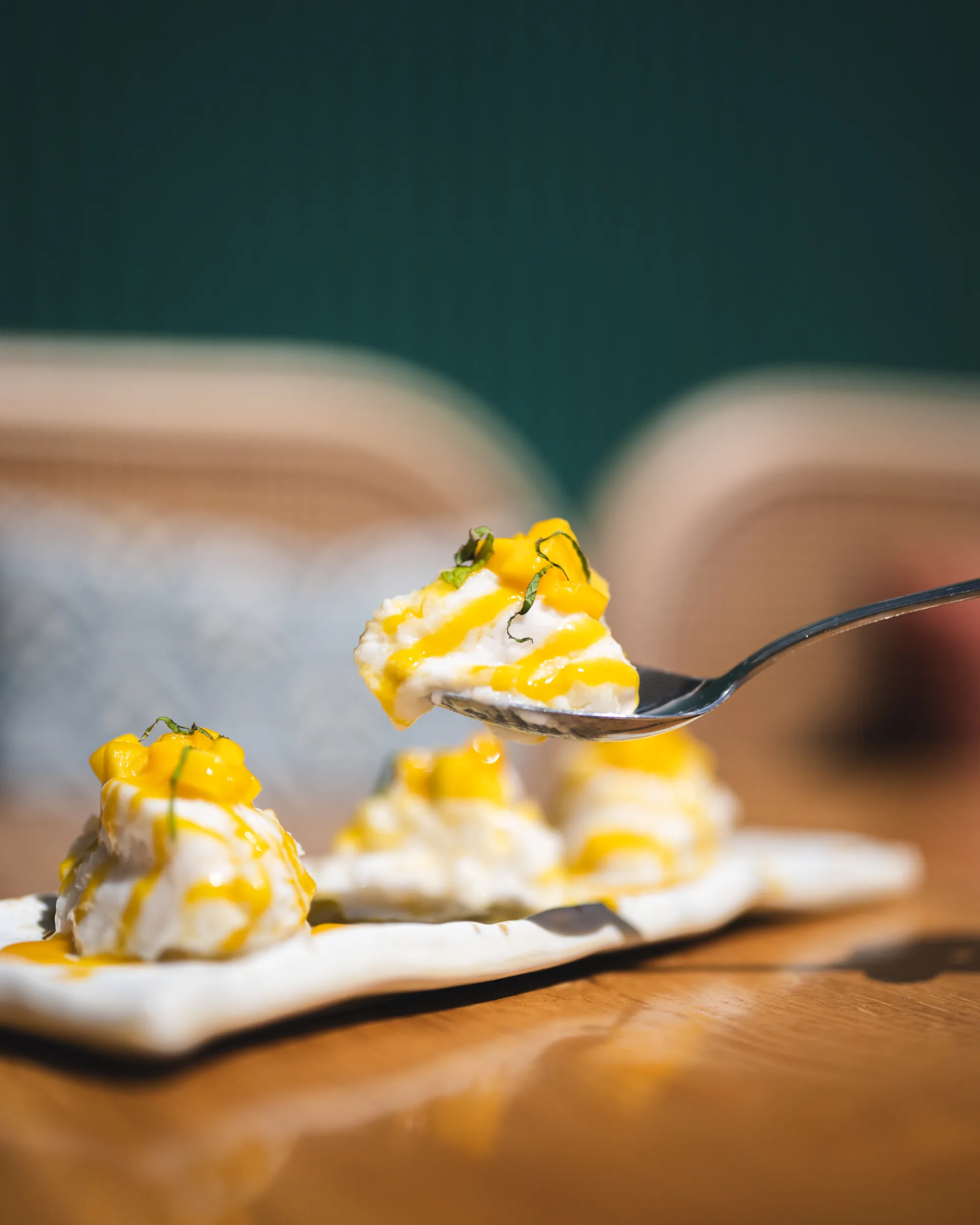 The table — Le Trois Quarts